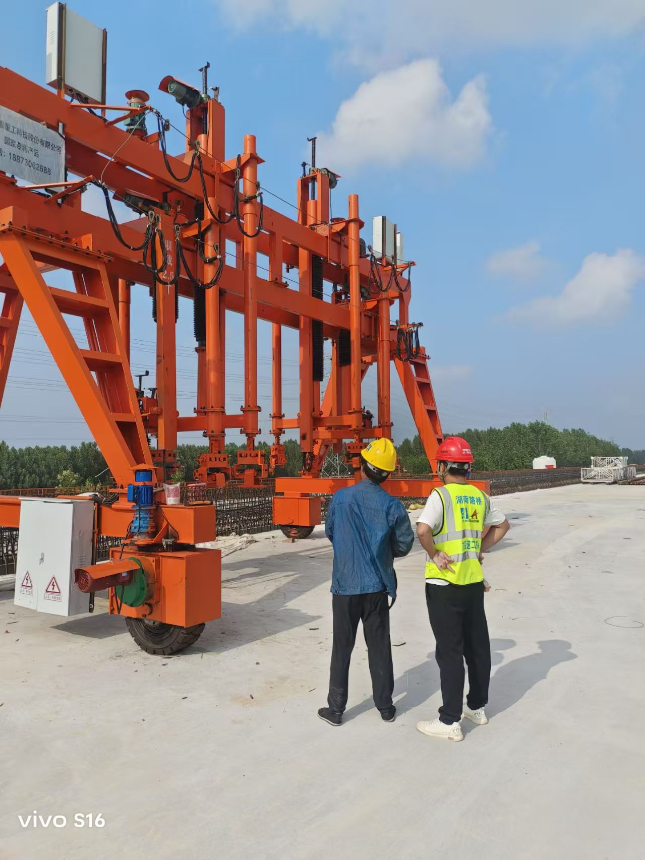 河北涿州湖南路桥京雄二期SG-2标行车投入使用